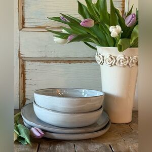 Hearth & Hand w/Magnolia Stoneware Reactive Glaze,2 Dinner Plates,2 Pasta Bowls